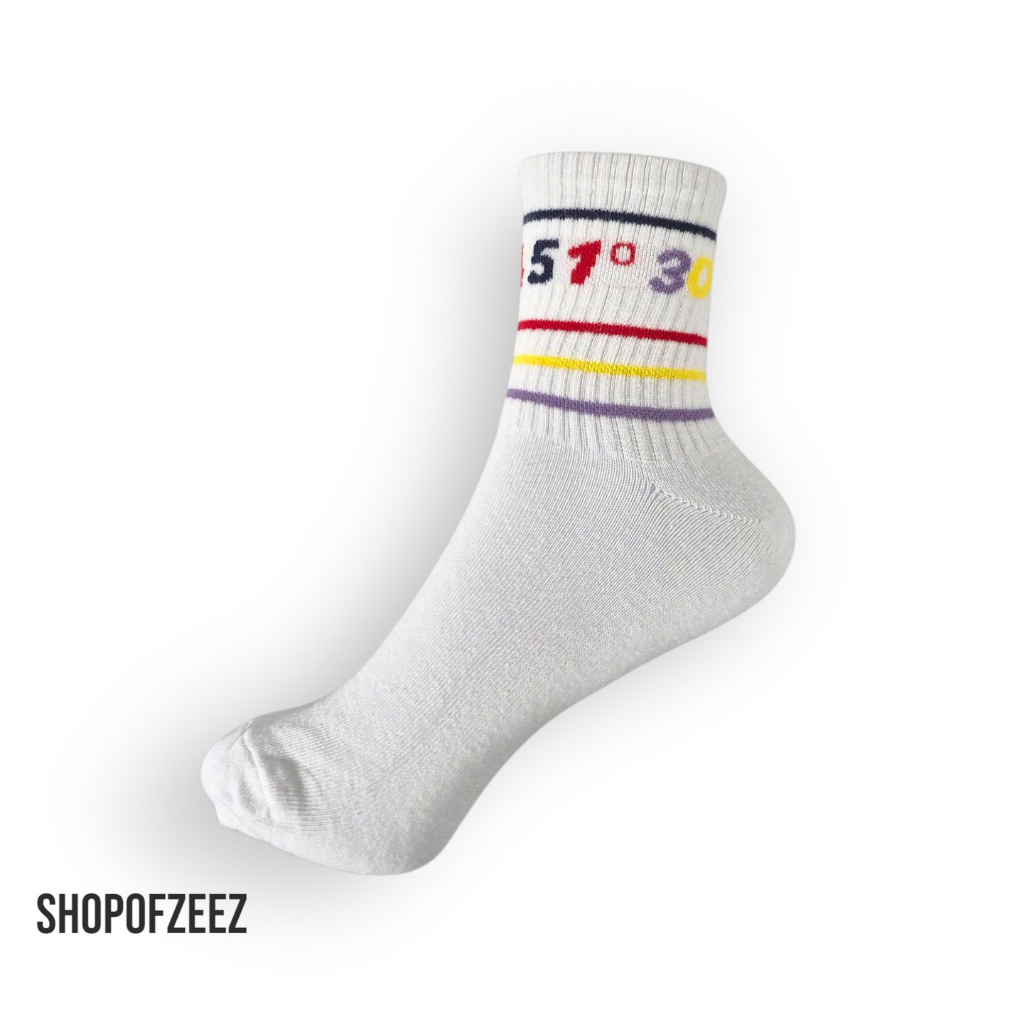 Klassische weiße Sportsocken mit den Koordinaten "51°30''