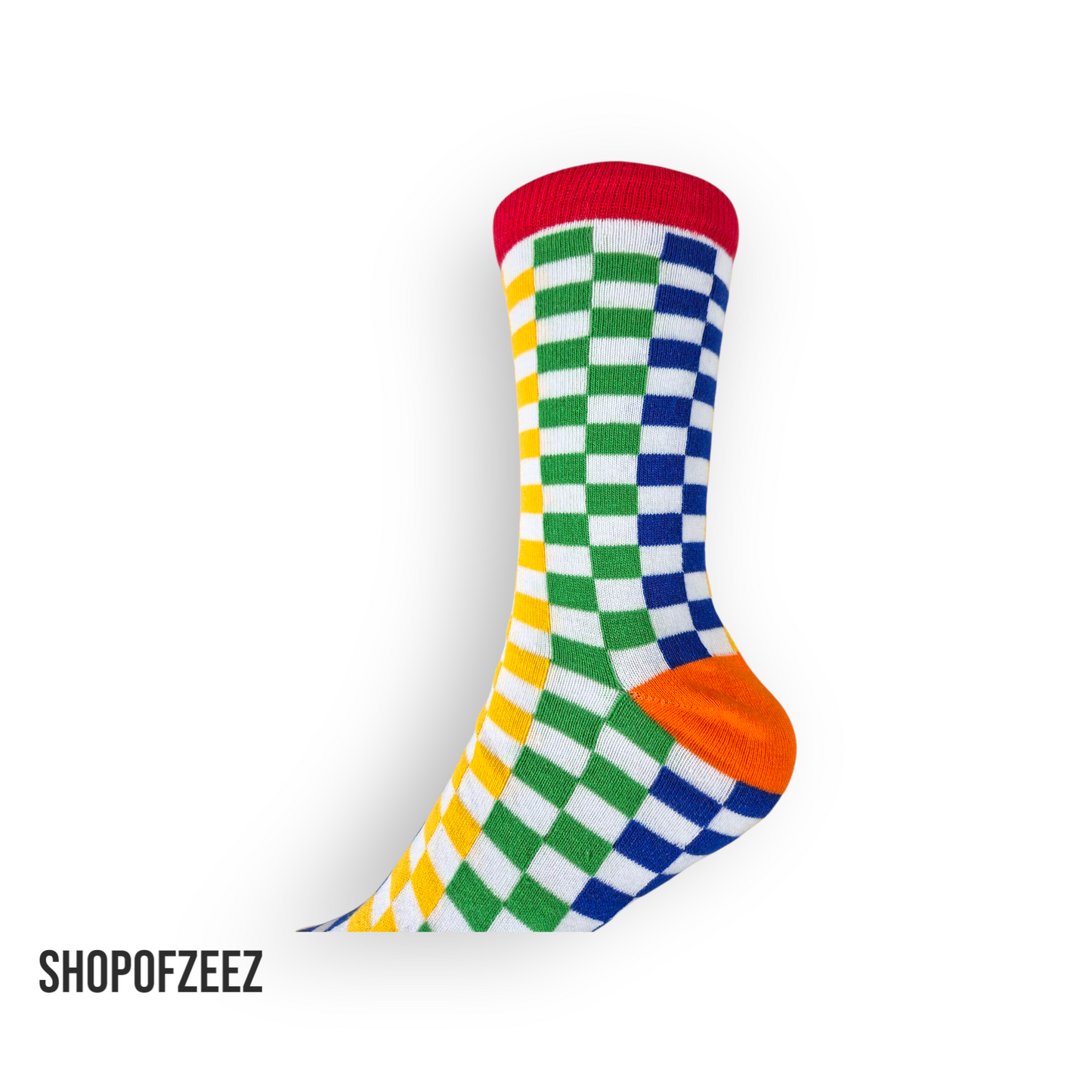 Regenbogenfarbene Socke mit kariertem Muster