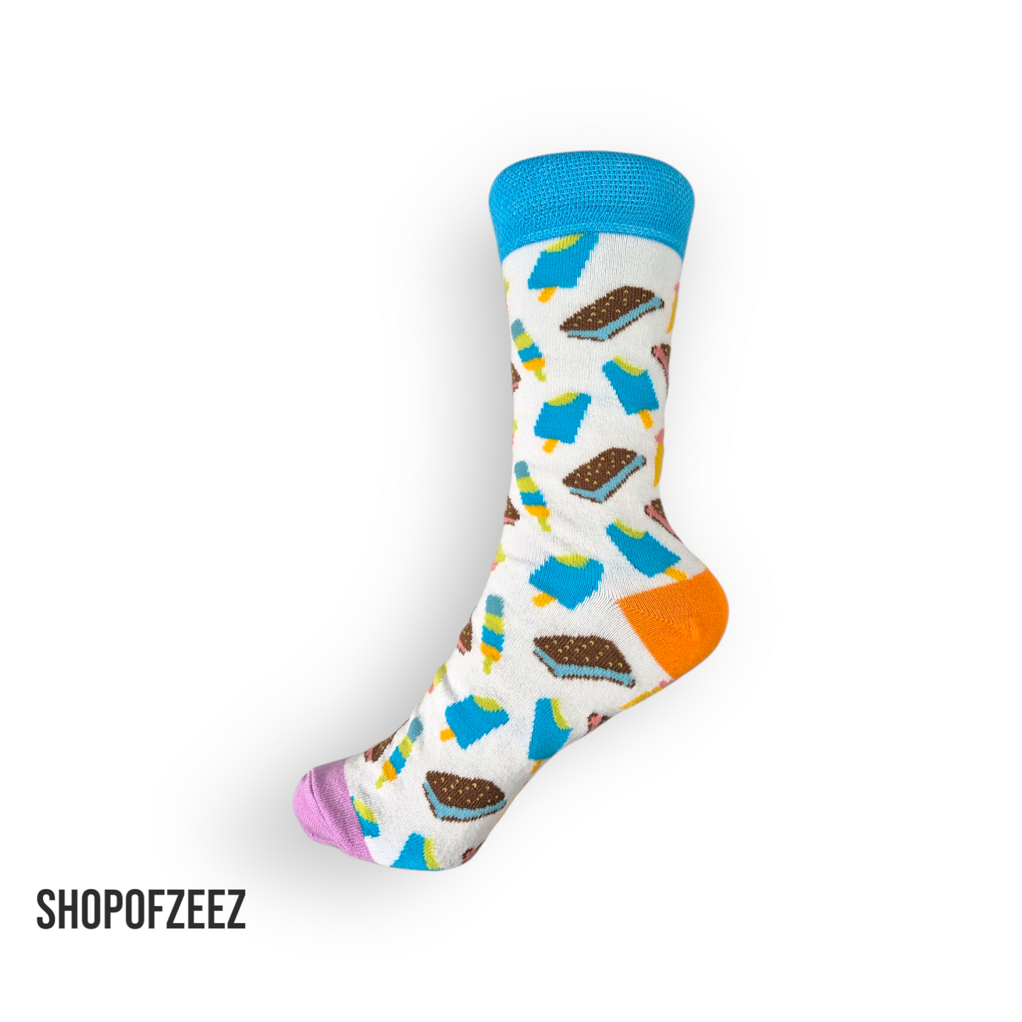 Socken mit Eiscreme-Motiven