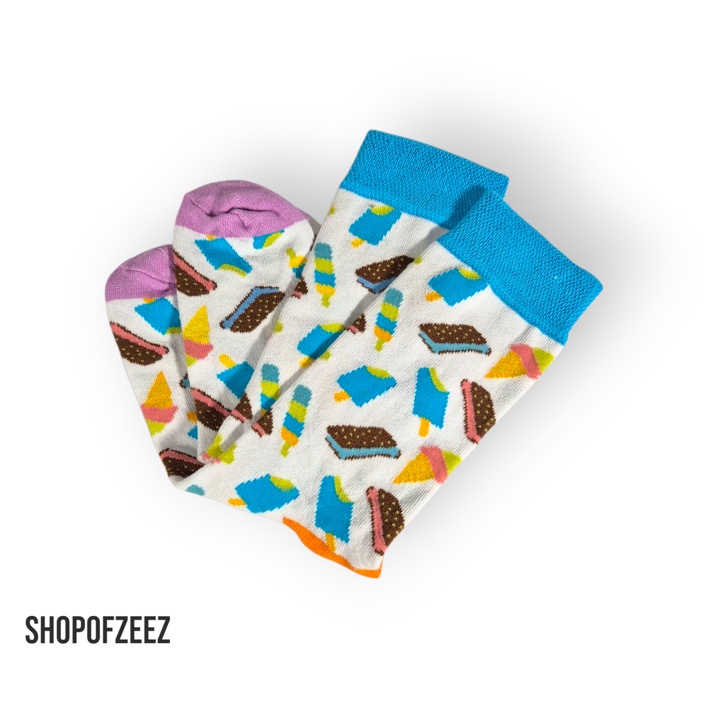 Socken mit Eiscreme-Motiven