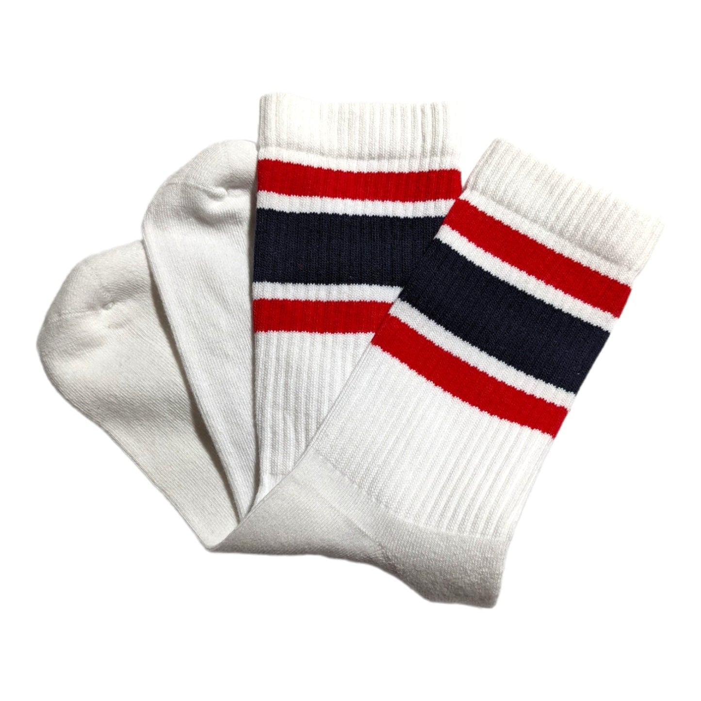 Marineblau und rot gestreifte Sportsocken - Shop of Zeez