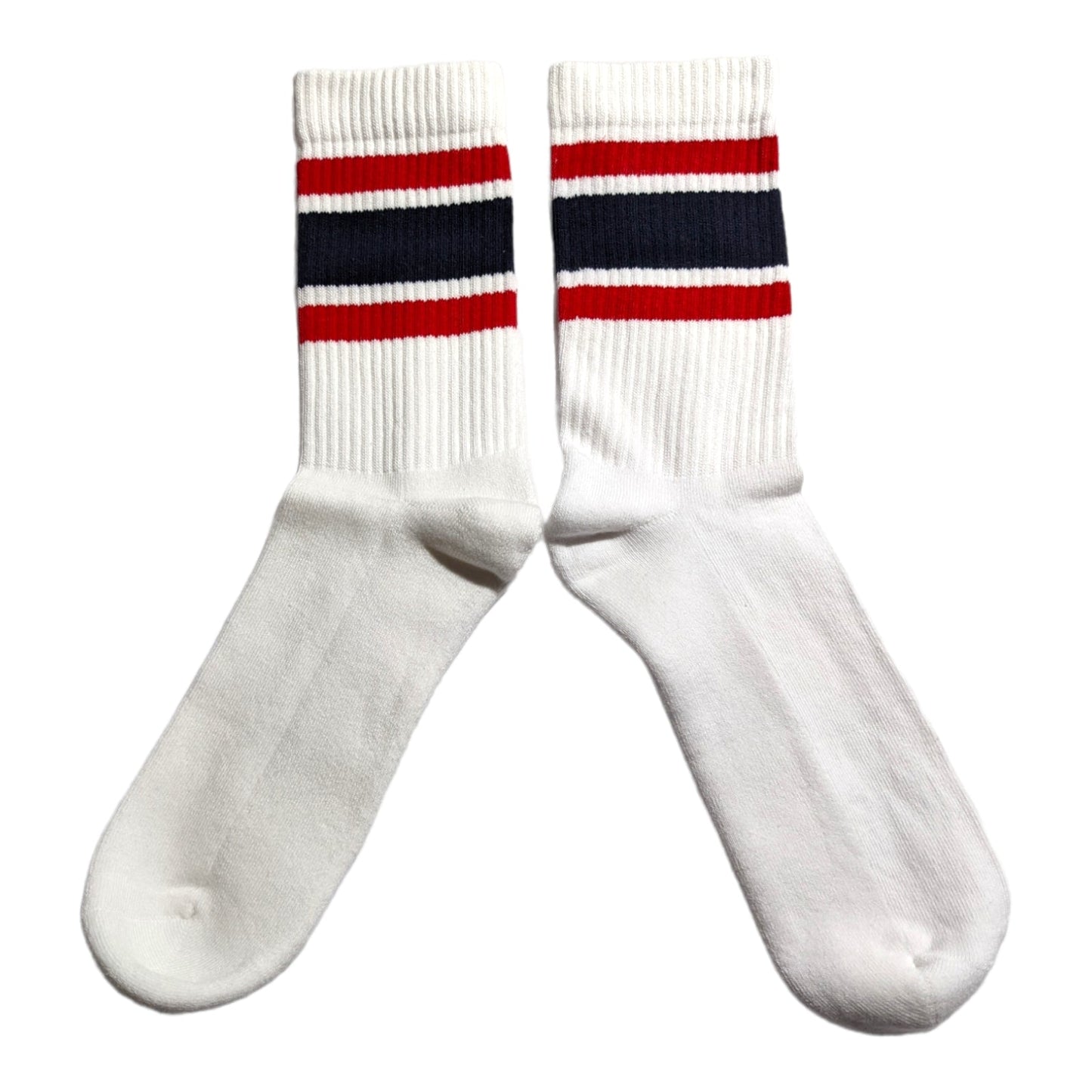 Marineblau und rot gestreifte Sportsocken - Shop of Zeez