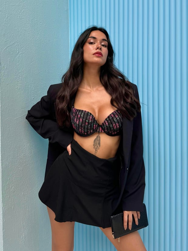 Sexy Damen Dessous Set mit Rosenmuster – Transparenter BH & Slip, Elegant & Verführerisch